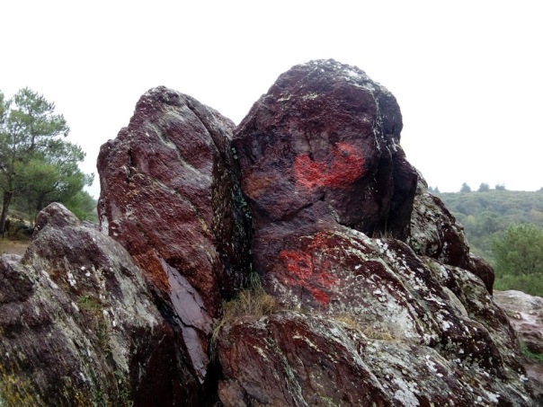 23- Les roches en forme de coeur du Val sans Retour
